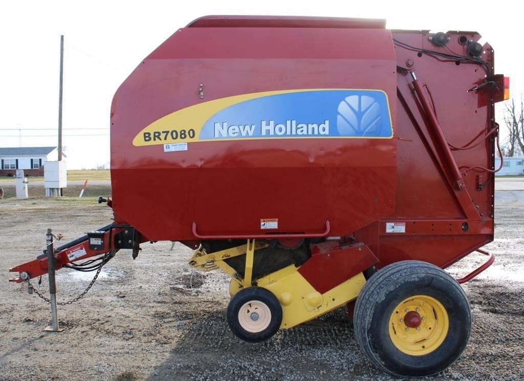 Image of New Holland BR7060 Primary image