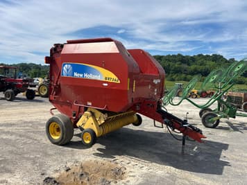 Main image New Holland BR7060