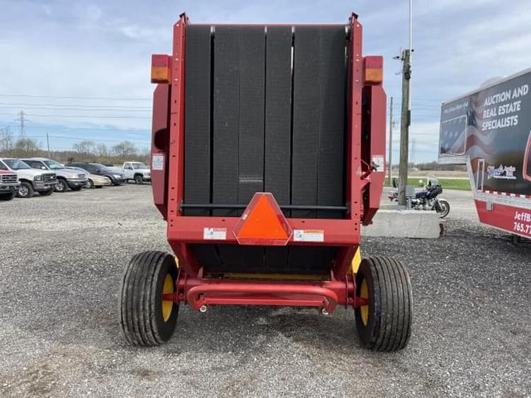 New Holland BR7060 Hay and Forage Balers - Round for Sale | Tractor Zoom