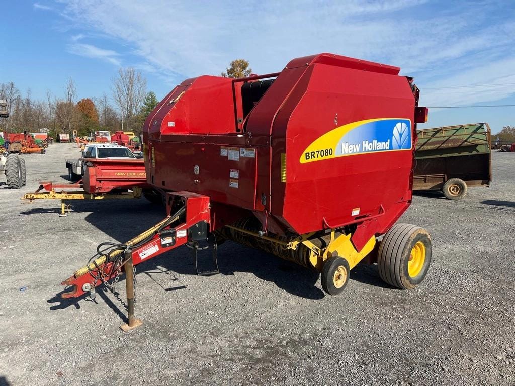 New Holland BR7080 Equipment Image0