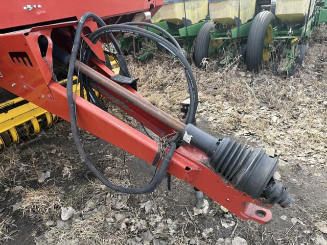 Image of New Holland BR7090 equipment image 1