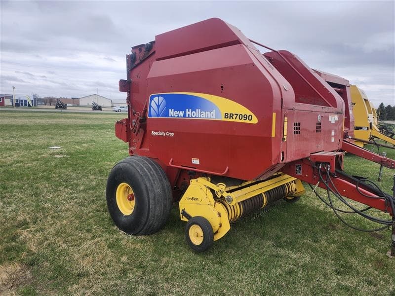 Image of New Holland BR7090 Specialty Crop Primary image