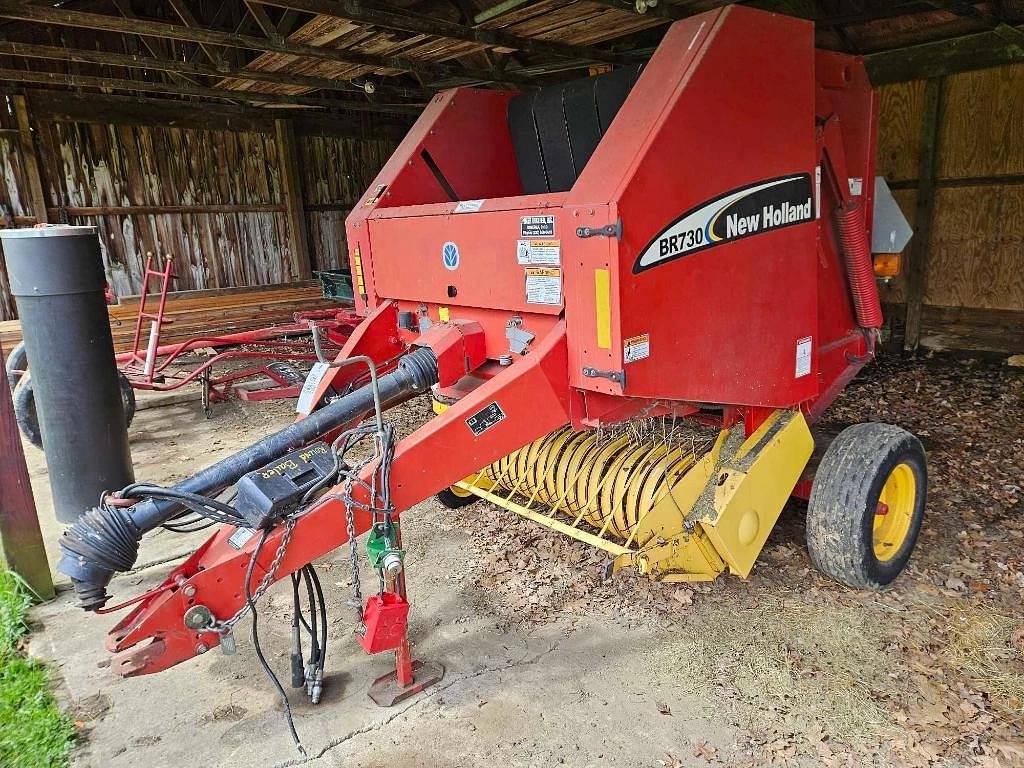Image of New Holland BR730 Primary image
