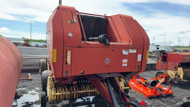 Image of New Holland BR740 Silage Special equipment image 2