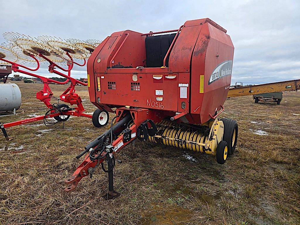 Image of New Holland BR740 Primary image