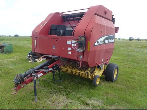 Image of New Holland BR780 Primary image