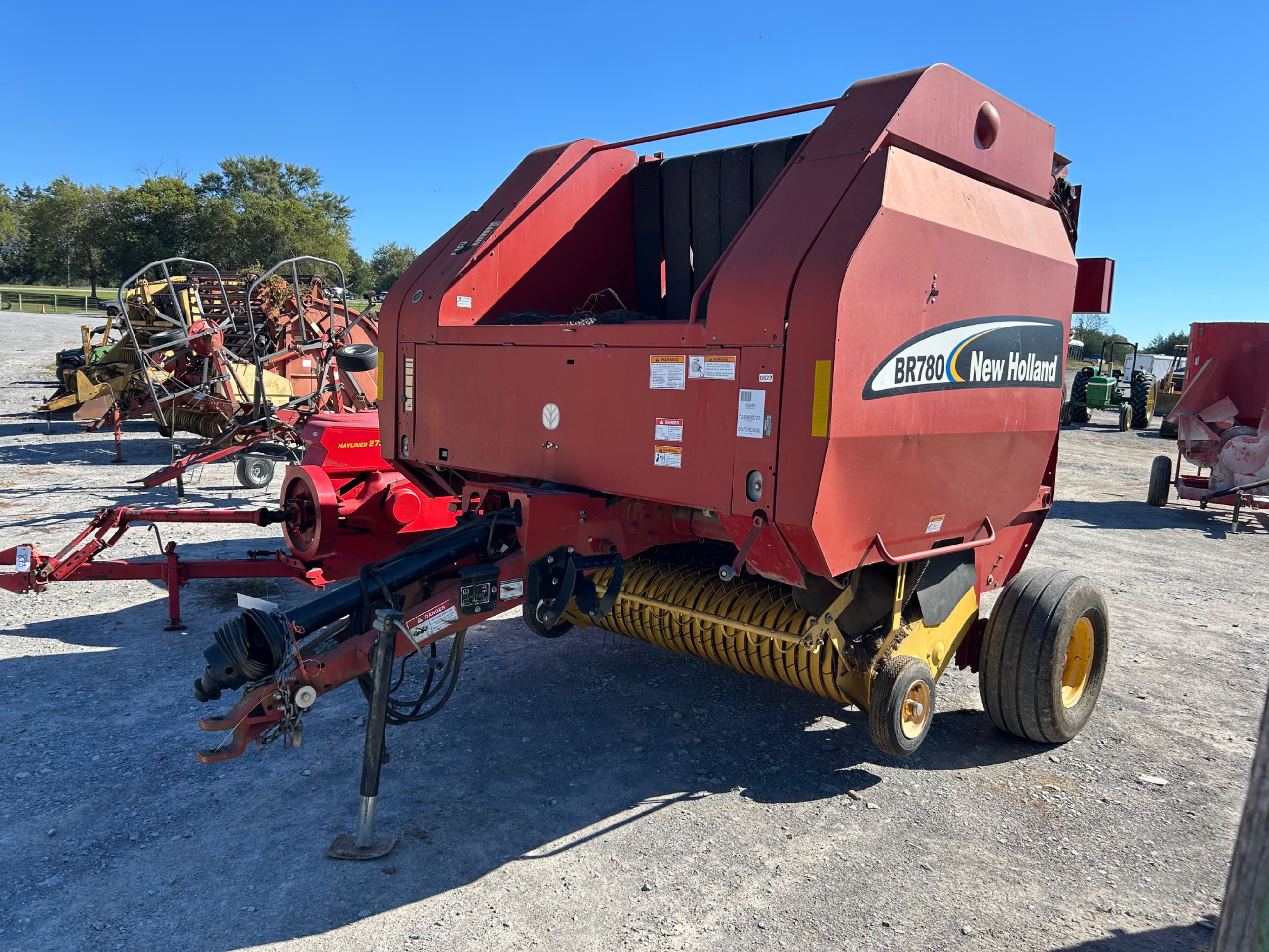 Main image New Holland BR780