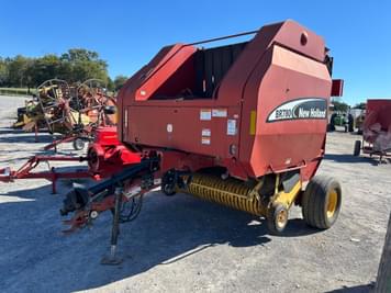 Main image New Holland BR780