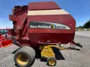 New Holland BR780A Image