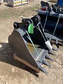 NEW HOLLAND BUCKET - 004886 Image