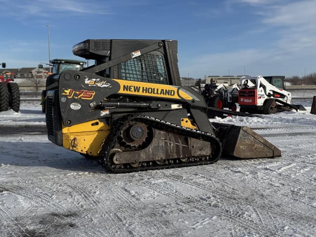 Image of New Holland C175 equipment image 2