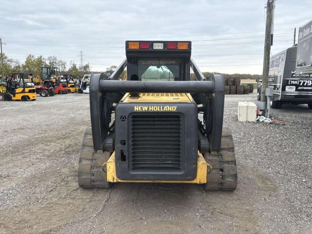 Image of New Holland C185 equipment image 2