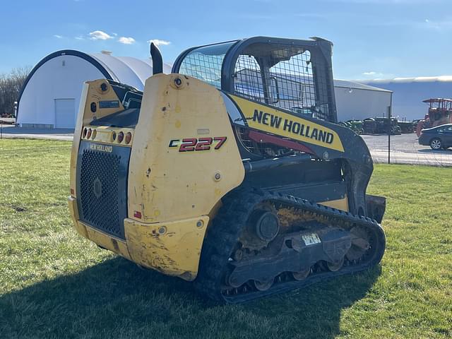 Image of New Holland C227 equipment image 4