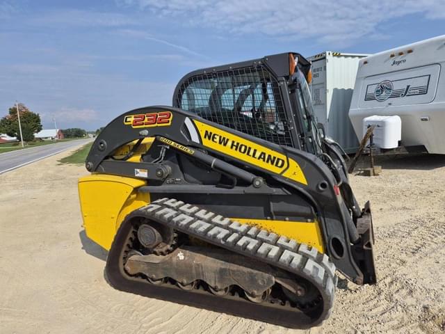Image of New Holland C232 equipment image 4
