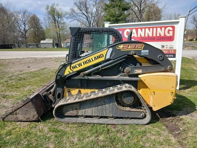 Image of New Holland C232 equipment image 4