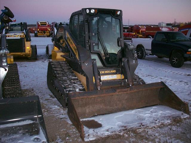 Image of New Holland C232 equipment image 1