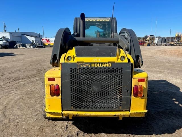 Image of New Holland C232 equipment image 4