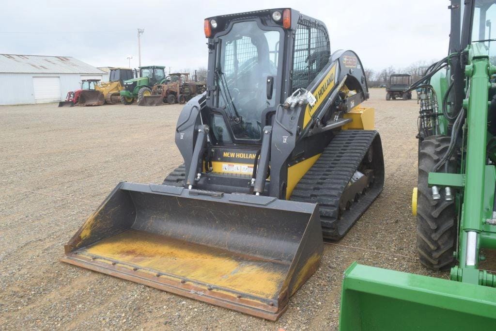New Holland C232 Equipment Image0