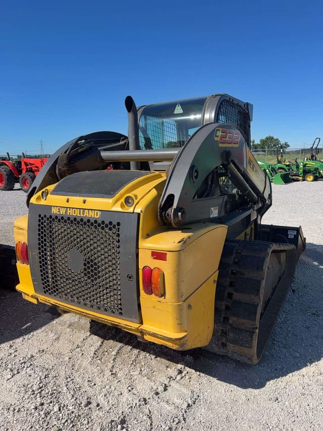 Image of New Holland C232 equipment image 4