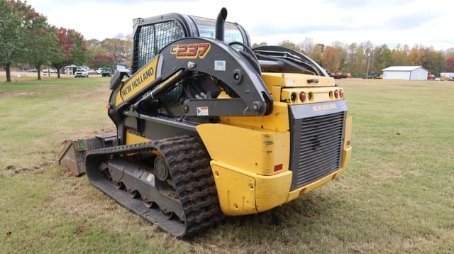 Image of New Holland C237 equipment image 4