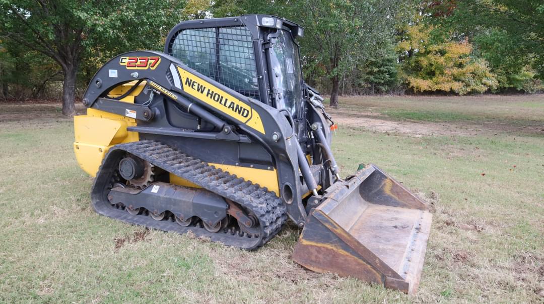 Image of New Holland C237 Primary image
