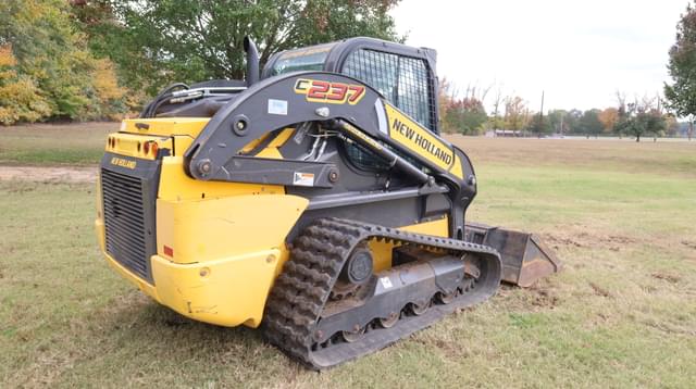 Image of New Holland C237 equipment image 2