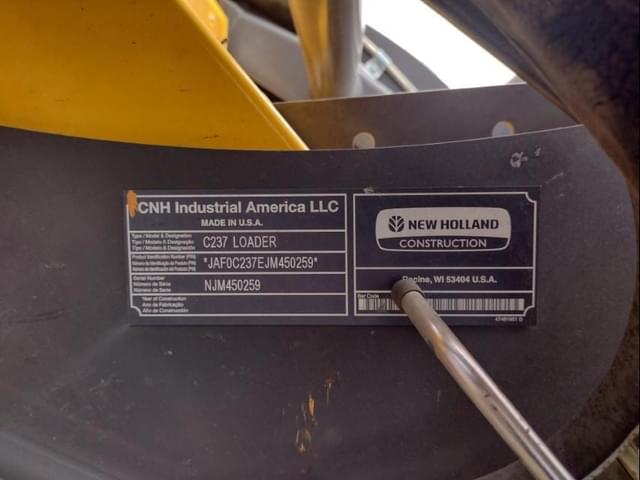 Image of New Holland C237 equipment image 4