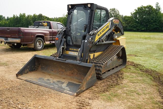 Image of New Holland C238 equipment image 1