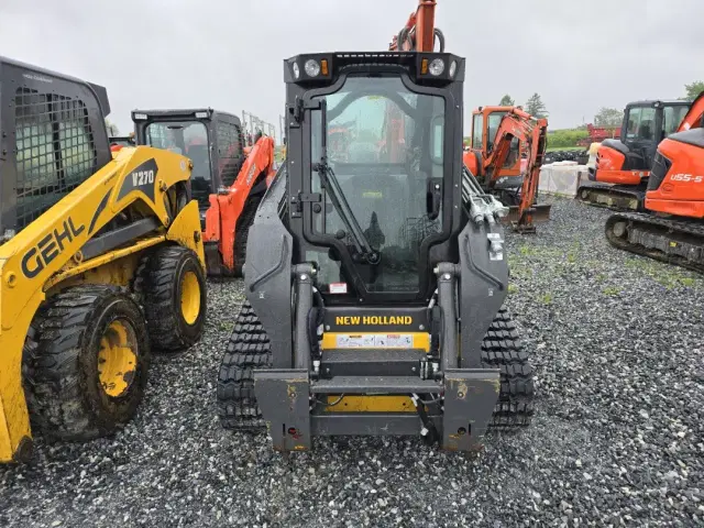 Image of New Holland C327 equipment image 2