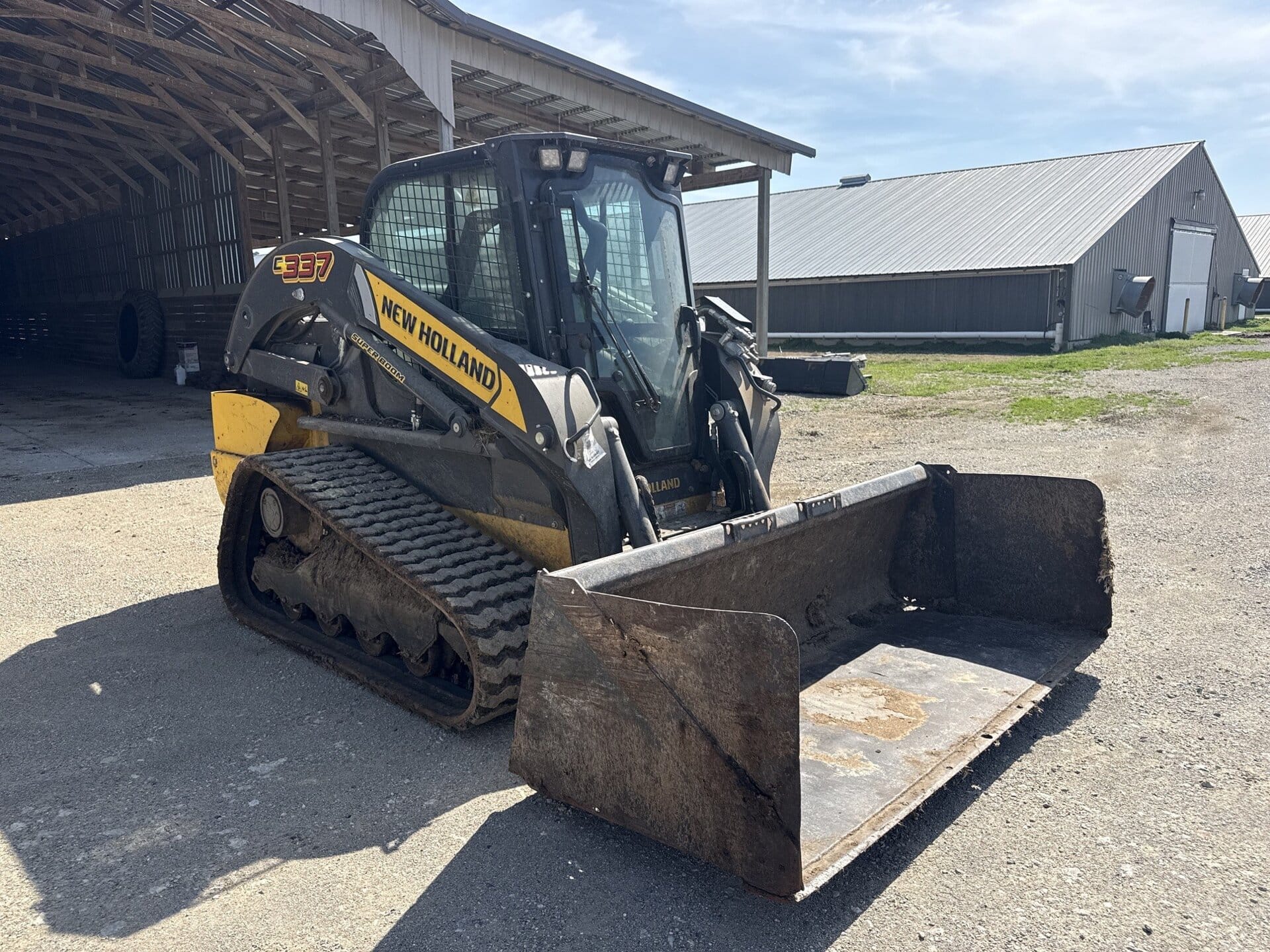 New Holland C337 Equipment Image0