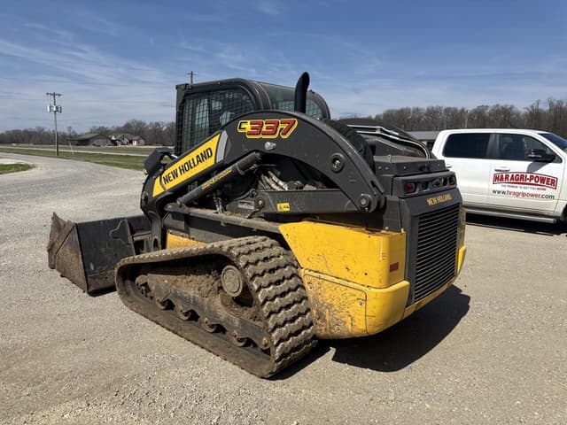 Image of New Holland C337 equipment image 4