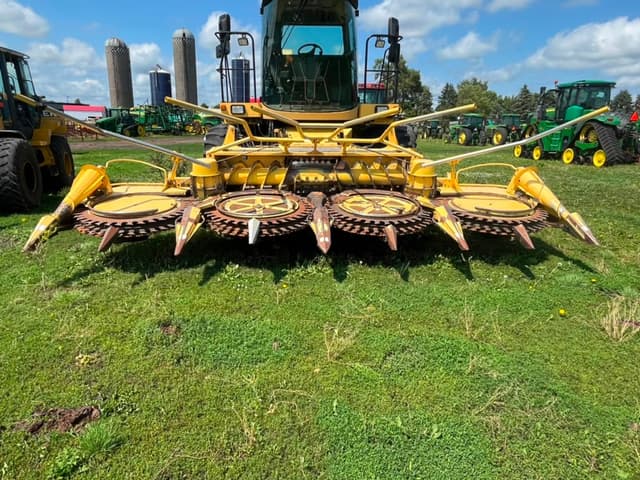 Image of New Holland R1600 equipment image 4