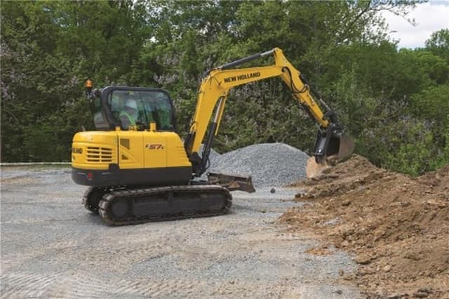 Image of New Holland E57C equipment image 1