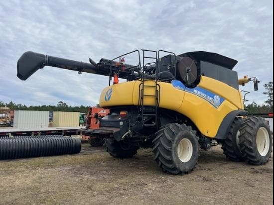 Image of New Holland CR6090 equipment image 3