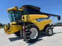 2014 New Holland CR7090 Image