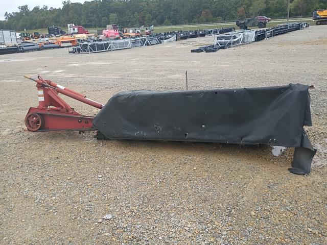 Image of New Holland 616 equipment image 4