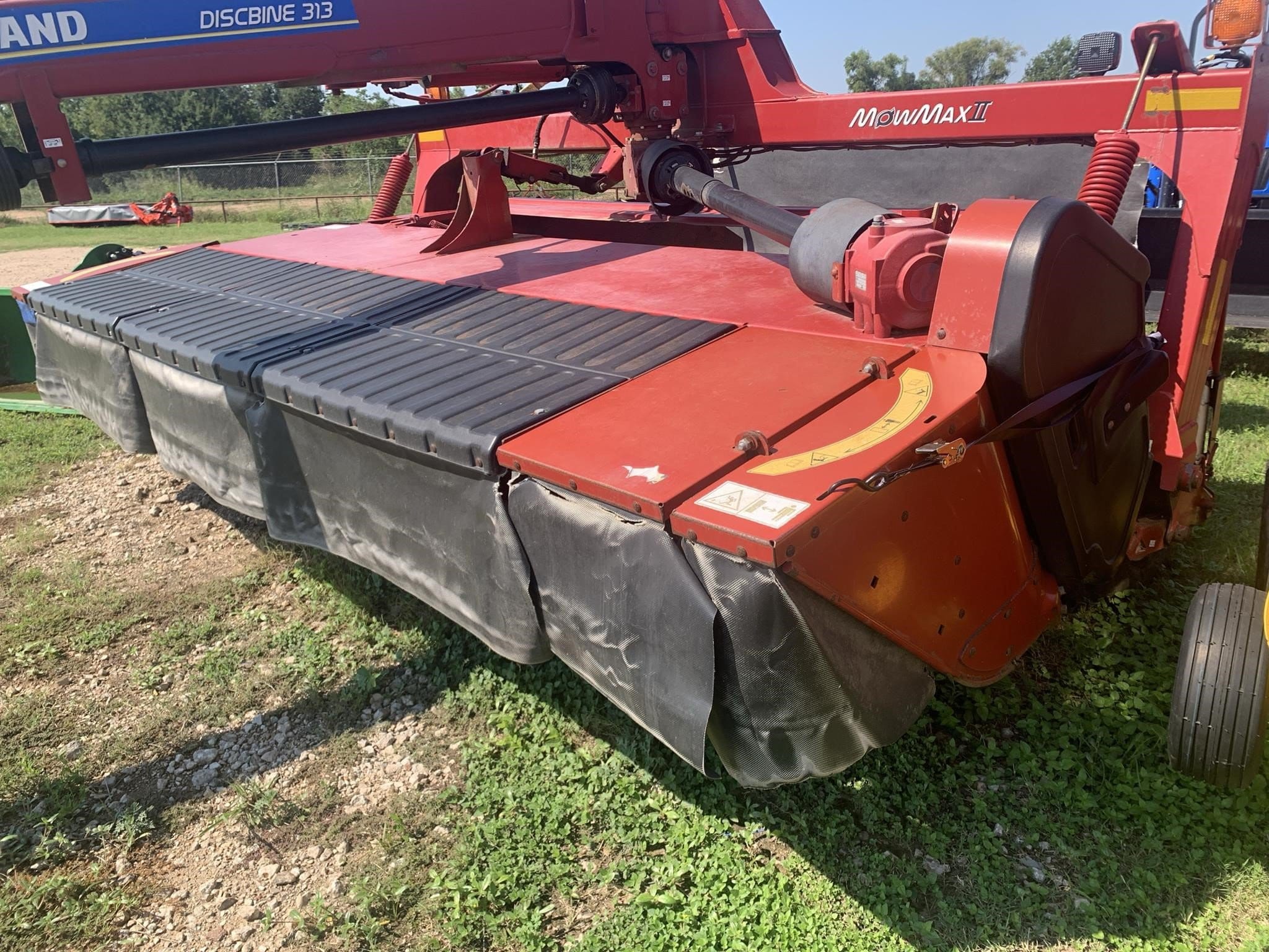 2014 New Holland 313 Equipment Image0