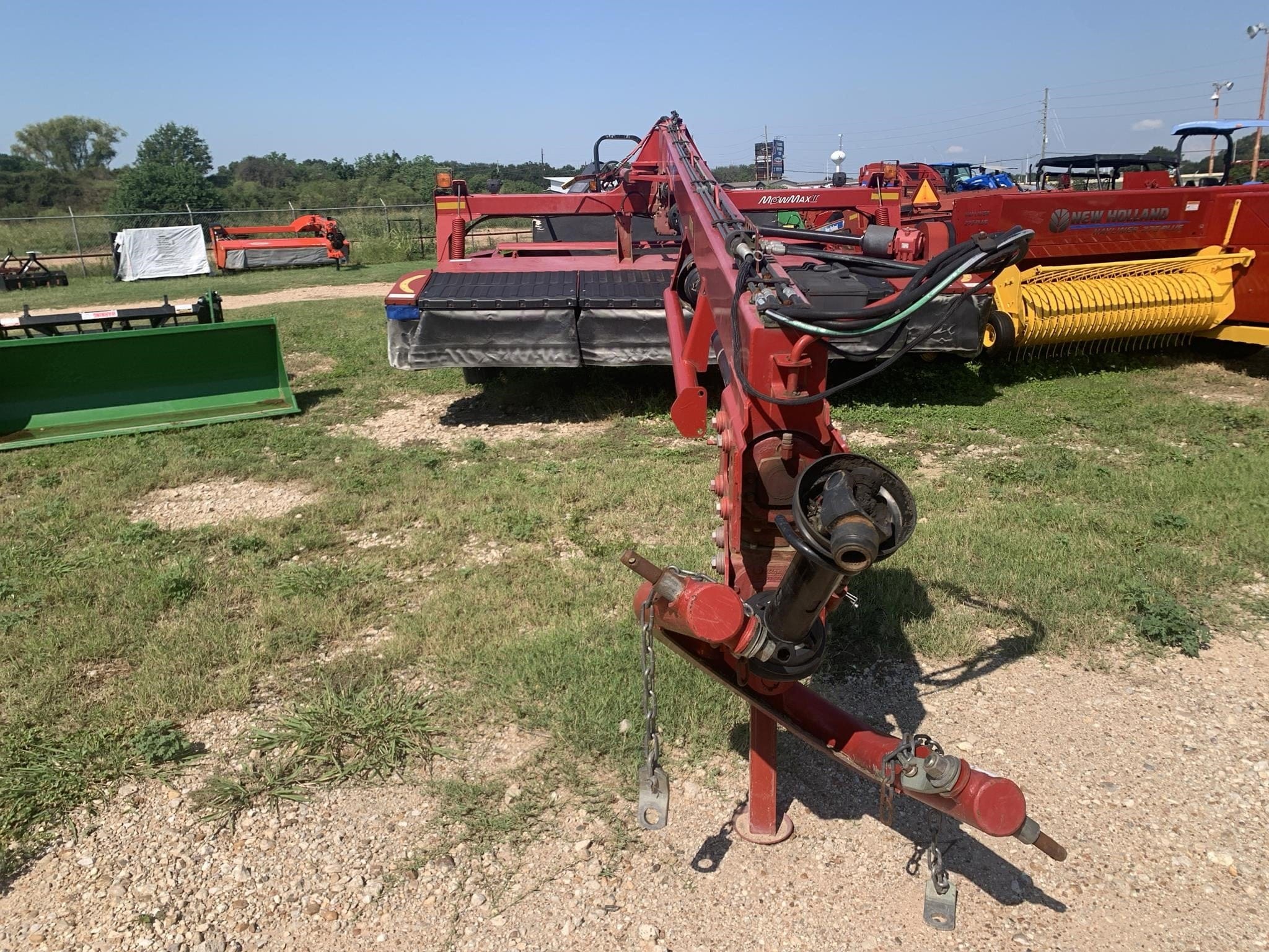 2014 New Holland 313 Equipment Image0