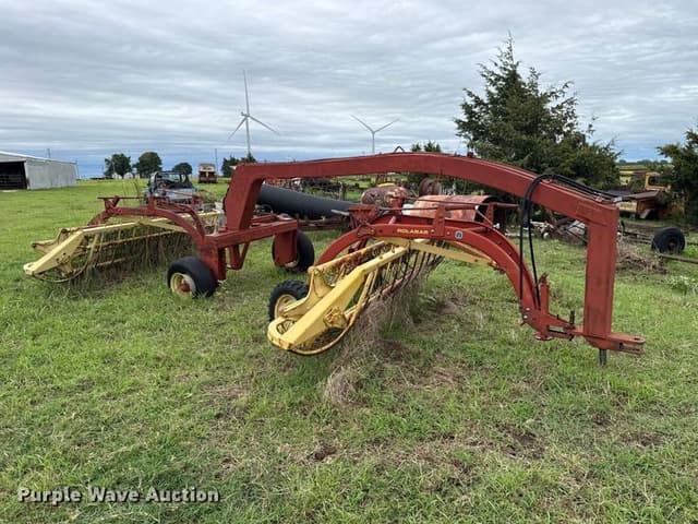Image of New Holland 258 equipment image 1