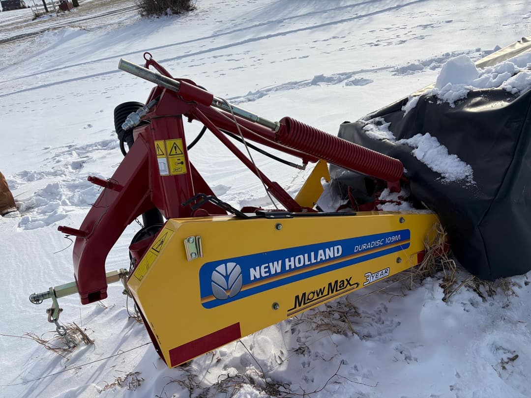 Image of New Holland Duradisc 109M Image 1