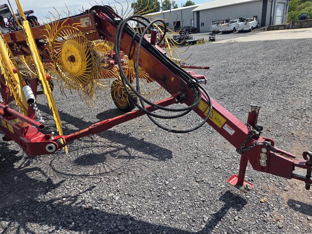 Image of New Holland Duravee 1225 Primary image