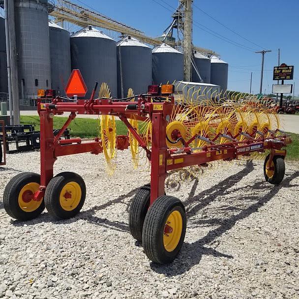 Image of New Holland Duravee 1225 equipment image 3