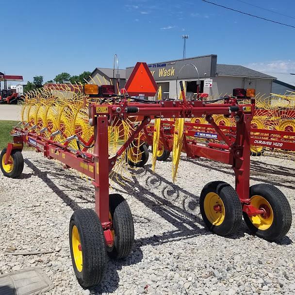 Image of New Holland Duravee 1225 equipment image 2