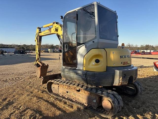 Image of New Holland E55BX equipment image 2