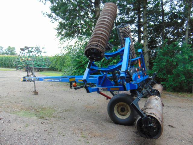 Image of New Holland SG110 equipment image 2