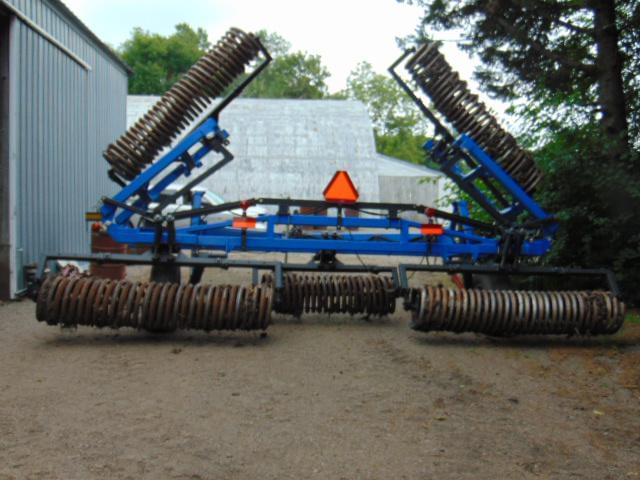 Image of New Holland SG110 equipment image 3