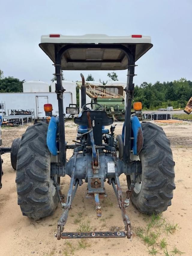 Image of New Holland 3930 equipment image 4