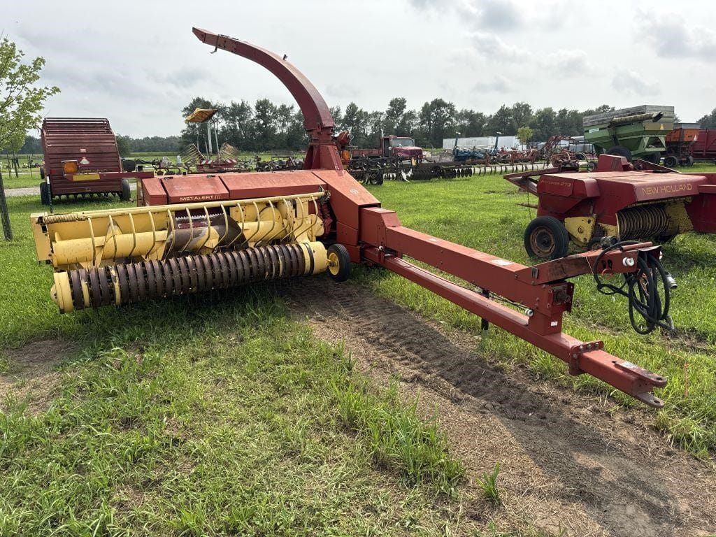 New Holland FP230 Equipment Image0