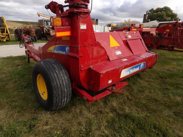 Image of New Holland FP230 equipment image 4