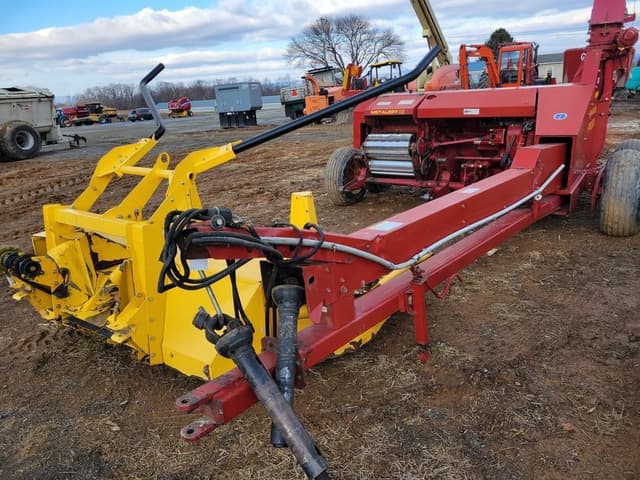 Image of New Holland FP230 equipment image 1